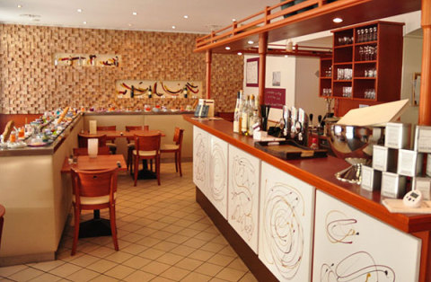 bar3.jpg