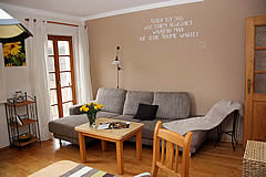 Ferienwohnung mit gem&uuml;tlicher Couch