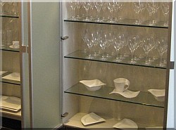 Glasvitrine 1   -   Miele-Conrad
