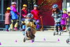 aargauer-eltern-schicken-ihre-kinder-in-die-trottinett-fahrstunde-125224596.jpg