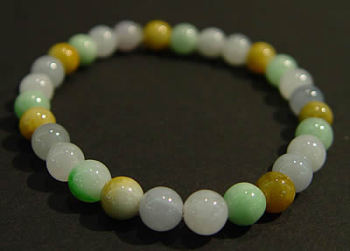 AKI - Bracelet boules de jade de diff�rentes couleurs
