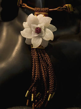 YENGEN collier fleur