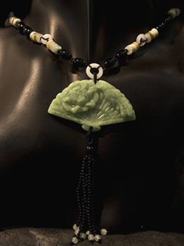 Bunpo pendentif �ventail