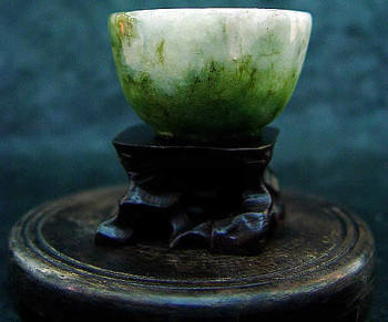 Eiyo (honneur) Tasse en jade
