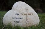 Grabschmuck