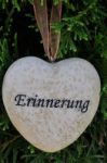 Grabschmuck