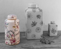 Beh�lter aus Keramik - mittel