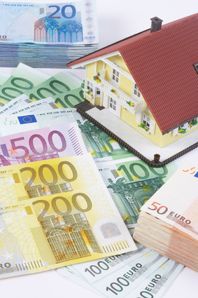 Haus mit Geld