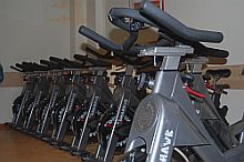 Indoor-Cycling bei Acti-Fit - Fitness-Center Nieder-Olm. Spinning-Instructor Walter Schr&ouml;der steht f&uuml;r Fragen zum Indoor-Cycling jederzeit zur Verf&uuml;gung.
