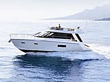 Yacht Charter Motoryacht Sealine F42 Fly IPS