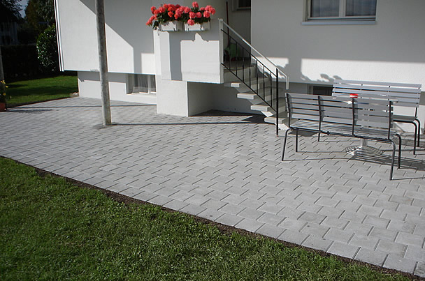 Gartenbau | Wege und Pl�tze | Kundeng�rtner Alex Fiore | Neuendorf