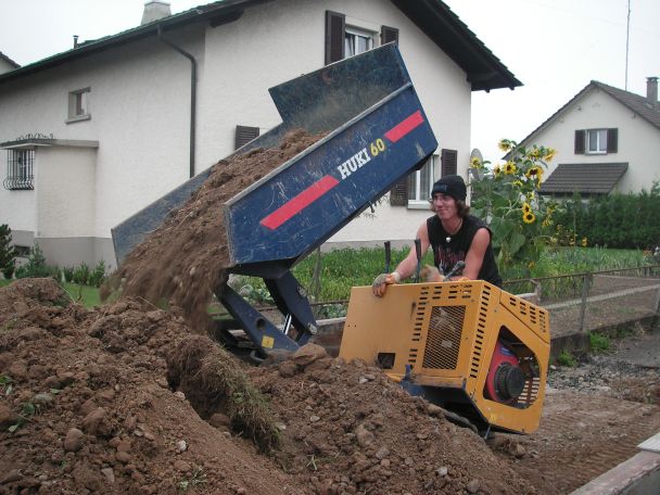 An der Arbeit|Verbundsteine|Kundeng�rtner Fiore|Neuendorf