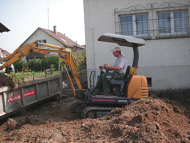 An der Arbeit|Verbundsteine|Kundeng�rtner Fiore|Neuendorf
