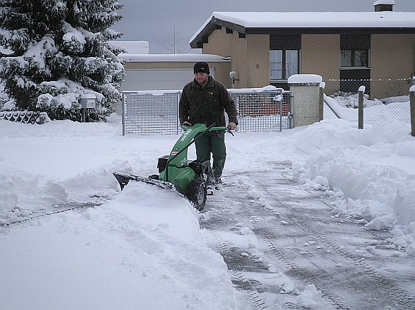 Pflege | Winterdienst | Kundeng&auml;rtner Alex Fiore | Neuendorf