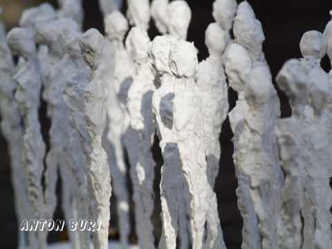 Licht und Schatten auf der Installaion f&uuml;r den Augenblick in der Marktgasse Rheinfelden, Schweiz, Installation von Anton Buri, Kunstler, Rheinfelden, Schweiz