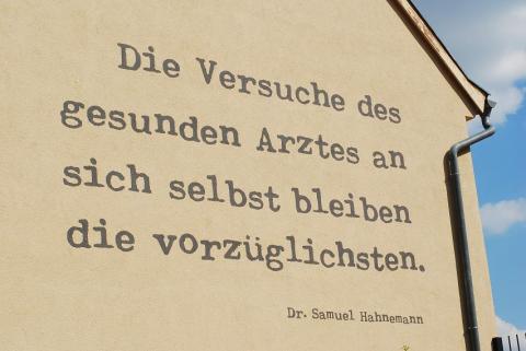 "Hom�opathen-Graffiti" in K�then