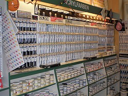 Abteilung Acrylfarben