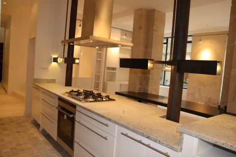 Plan de cuisine en kasmir white vieilli