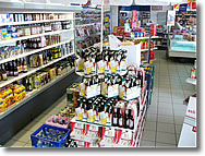 Tankstelle K�lberer in 73066 Uhingen - Shop, Backshop, Getr�nke, Zeitschriften usw. 