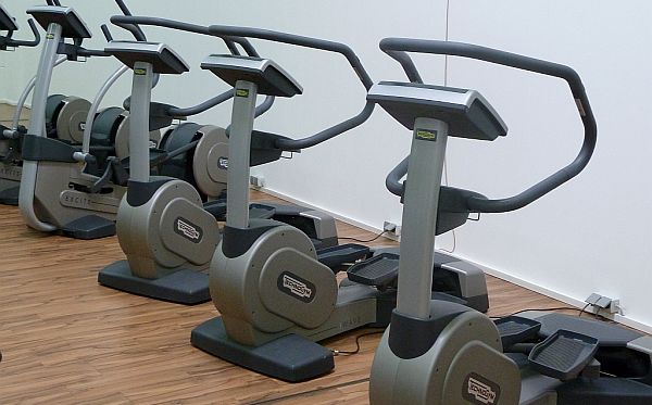 Technogym Excite und Wave - Crosstrainier im bamp Fitness-Center, Herne