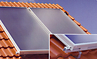 Solartechnik auf dem Dach