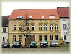 ...heute wieder eine schm�ckende Altstadtfassade