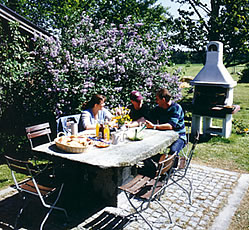 Jause am Nachmittag auf dem Bauernhof Gr&uuml;ndinger