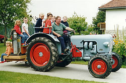 Erkundungsfahrt mit dem Traktor rund um den Ferienhof