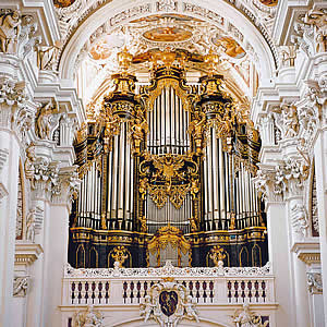 Gr��te Kirchenorgel der Welt im Dom St. Stephan zu Passau
