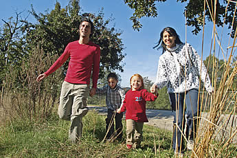 Familie in der Natur - Familienurlaub Bayerischer Wald, Bayern