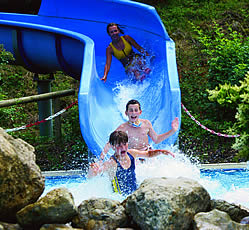 Freibad Rutsche, Spa� in den Ferien