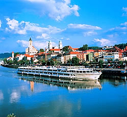 Donauschifffahrt und Dreifl�ssestadt Passau