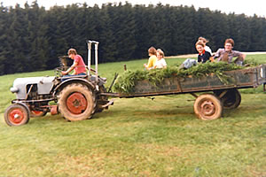Lustige Traktorfahrt