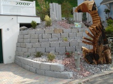 Natursteinmauer.JPG
