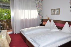 Zimmer Bergseite