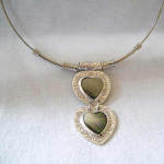 Collier Coeurs Oc�an - Retrouvez tous les bijoux fantaisie en nacre dans la boutique Brelok's >>