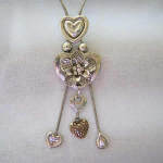 Collier Style Fleur - Retrouvez tous les bijoux fantaisie en m�tal dans la boutique Brelok's >>