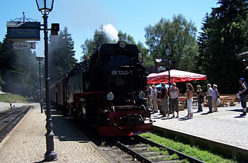 Abfahrt an Gleis 2