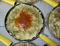 Fertig vorbereitete Caquelons