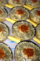 Fondue für Fondueparty fixfertig zum Aufwärmen bereit.