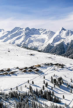 chalet with sauna in austria silberleiten / Hochkrimml in Salzburg - Winter holidays and skiing in ski area Ziller Valley Arena K&ouml;nigsleiten Gerlos Gerlosplatte in Hochkrimml Krimml Zell