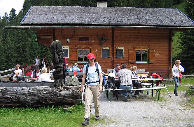 summer holidays in Austria, Ziller Valley Arena - Trisslalm in the hiking area K&ouml;nigsleiten / Silberleiten