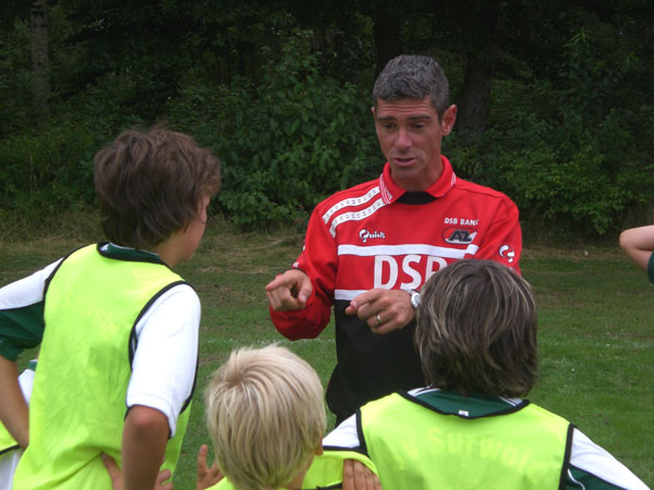Stuart Brown mit Kids