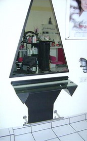 Coiffeurbedarf, Coiffeur Einrichtung, Coiffeur Ladeneinrichtung, Coiffeur Salon, Wir bieten Ihnen Produkte von erstklassigen, professionellen Coiffeur Marken wie Welonda und Olymp zu konkurrenzlos g&uuml;nstigen Preisen an   