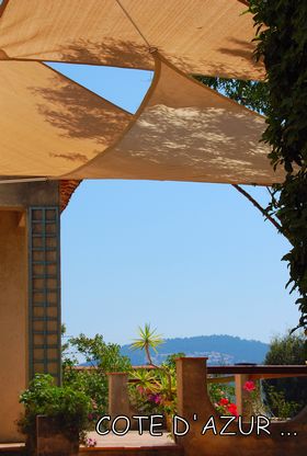 Voile d'ombre et toile d'ombrage