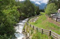 <b>bild-2-gr.jpg</b><br>