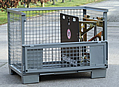 Durch das neue System �GiboMaxx� ist die M�glichkeit gegeben, die Ladefl�che eines Beh�ltnisses (z.B Gitterbox) auf die ben�tigte Fl�che zu verkleinern und dadurch �Formschluss� herzustellen.