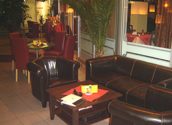Gro�er Wintergarten f�r bis zu 50 Personen