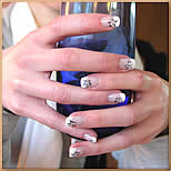 Gel-Fingernagel FRENCH mit Verzierungen an allen N�geln