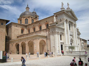 Der Dogenpalast in Urbino - Palazzo Ducale mit Nationalgalerie der Marken